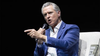 Newsom gets defensive when confronted by left-wing podcaster on urging Dems to be 'culturally normal'