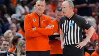Illinois knocks off Iowa to reach Final Four after buzzer malfunction delay