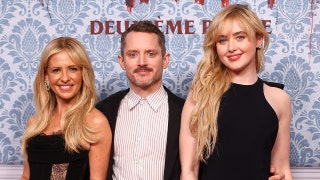 Sarah Michelle Gellar, Elijah Wood forced to evacuate Paris hotel after fire breaks out