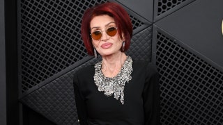 Sharon Osbourne tells Hollywood elites to save politics 'for your platform' when accepting awards