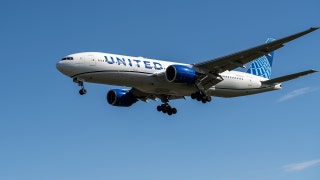 United flight from Chicago makes emergency landing after passenger's 'multiple attempts' to breach cockpit