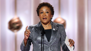 Comedian Wanda Sykes argues that modern comics are terrified of critics for saying wrong jokes
