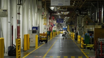 Worker trapped, crushed as machine unexpectedly turns on in horror industrial accident - Fox News