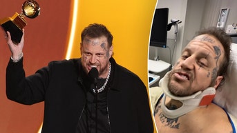 Country star Jelly Roll powered through awards show while hiding a painful injury - Fox News