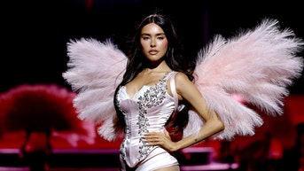 Chargers' Justin Herbert says Madison Beer 'changed my life forever' in birthday tribute: Who is the pop star? - Fox News