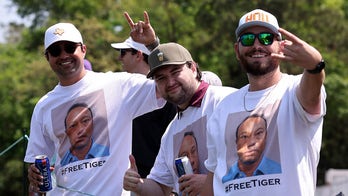 Tiger Woods fans make presence felt at PGA Tour event
