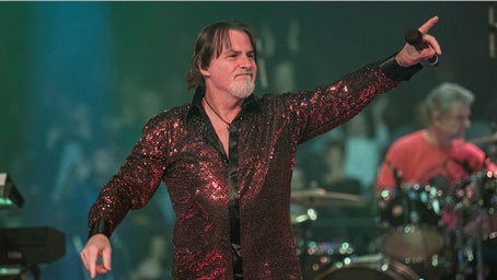 Boston singer Tommy DeCarlo dead at 60