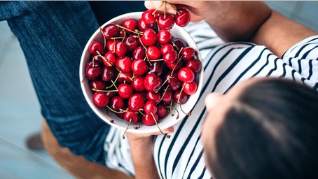 Common fruit found in American kitchens may slow deadly form of breast cancer, study says