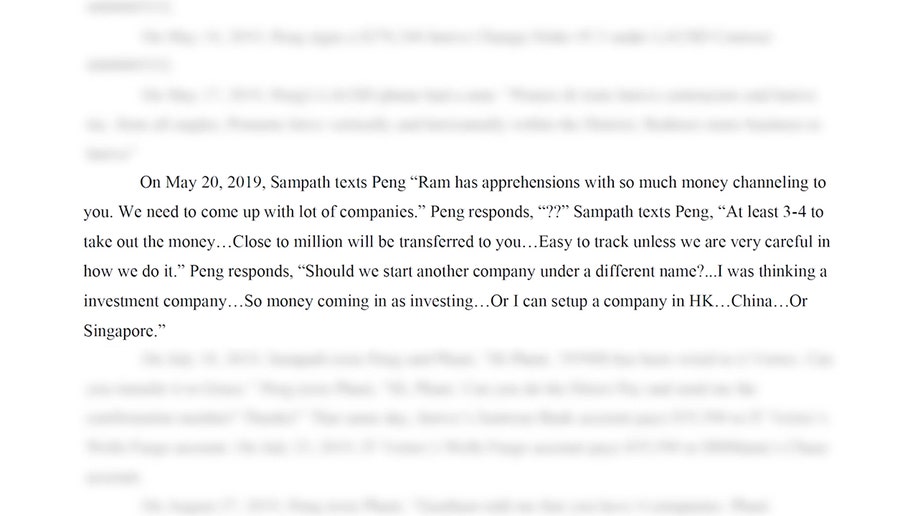 Los mensajes de texto muestran conversaciones que, según la fiscalía, constituyen pruebas de un supuesto plan para manipular los contratos del distrito escolar y ocultar transacciones financieras.