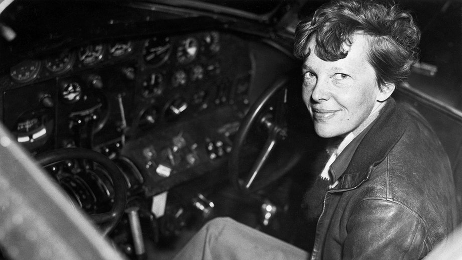 Search for Amelia Earhart's long-lost plane reignites with ambitious new expedition