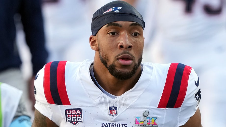 Patriots star appears to show support for ex-Bulls player after rant against NBA's Pride Month celebration