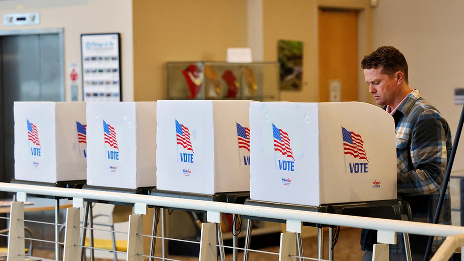 Texas, North Carolina, Arkansas voters head to polls for crucial primary elections