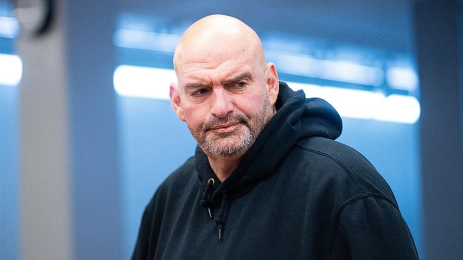 CNN analyst defends Fetterman, sounds alarm on 'nutty' notion that moderate stances make him a Republican