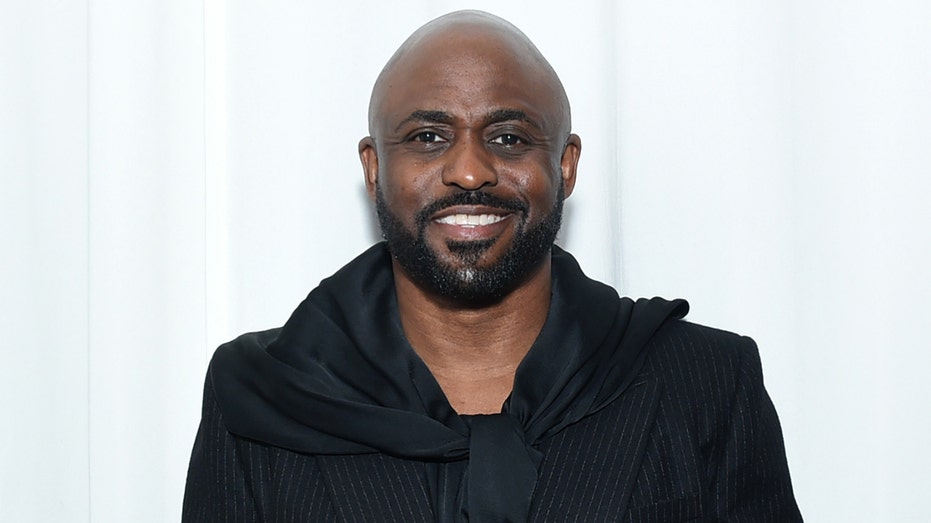 Actor Wayne Brady slaps AEW wrestler during match at Revolution