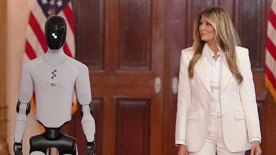 Melania Trump welcomes humanoid robot to White House for historic AI summit