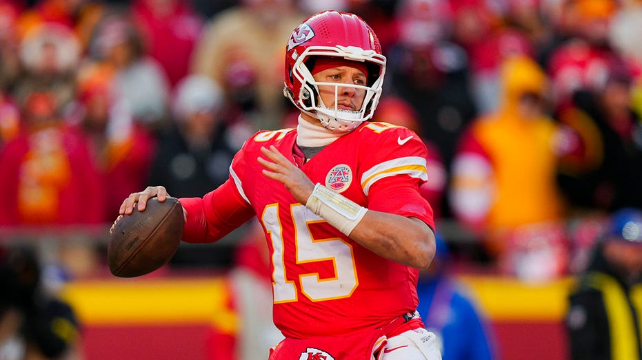 Chiefs trade for Patrick Mahomes' backup after uncharacteristic six-win season: reports