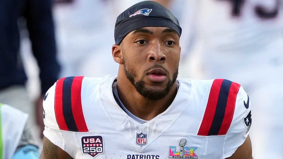 Patriots star appears to show support for ex-Bulls player after rant against NBA's Pride Month celebration