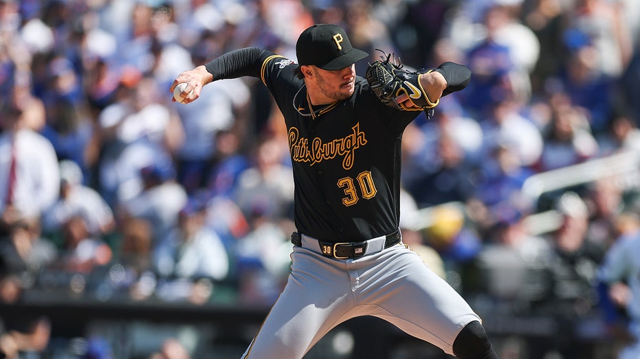 Pirates ace Paul Skenes has nightmare Opening Day start vs Mets, leaves before first inning ends
