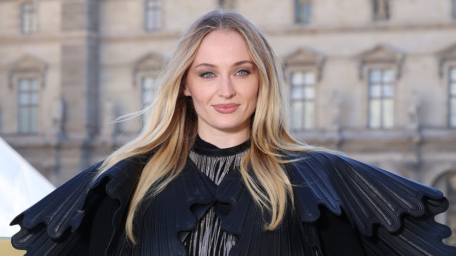 Sophie Turner's 'Tomb Raider' injury brings production to a screeching halt