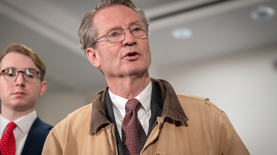 GOP lawmaker draws line on Iran ground war as Pentagon weighs options