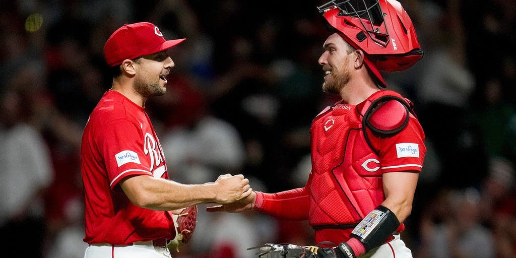Reds ABS challenge overturns call and earns fans free pizza in
