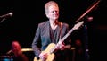 Former Fleetwood Mac guitarist Lindsey Buckingham attacked by alleged stalker: report - Fox News