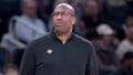 Knicks coach Mike Brown turns reporter's ringing phone into a funny moment during press conference - Fox News