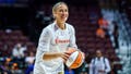 Sophie Cuningham has heads spinning with her pregame outfit, Colbert's final jab &amp; lessons from Kyle Busch - Fox News