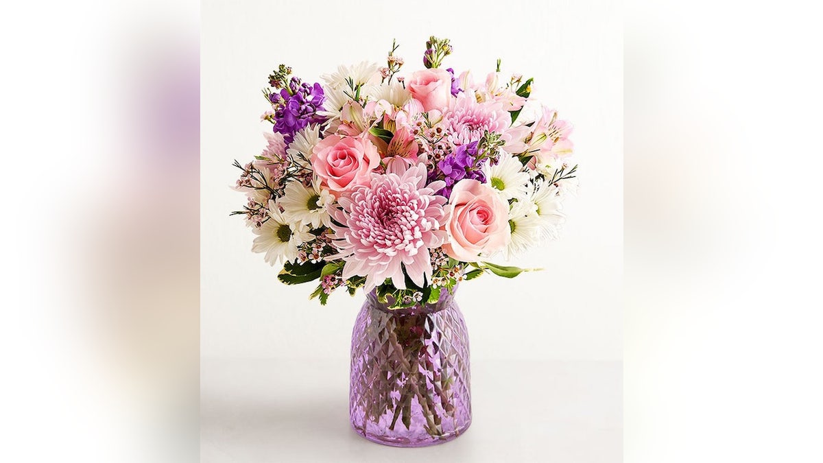 Celebrate mom with a selection of beautiful florals.