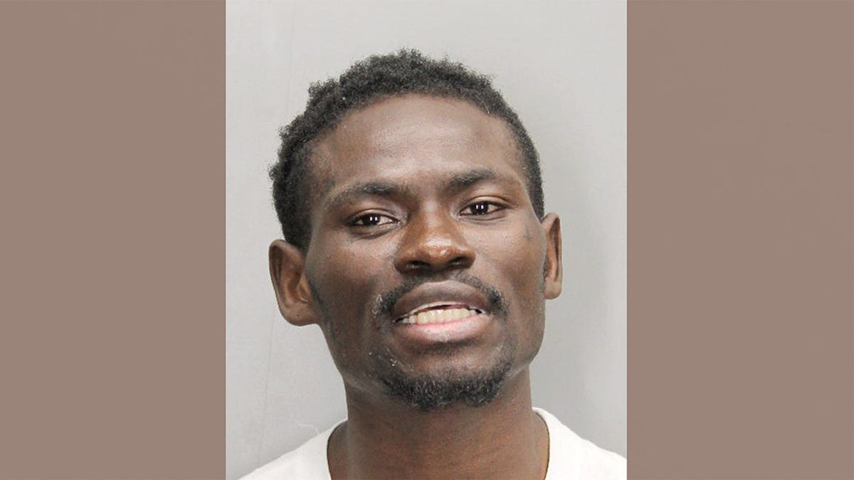 Foto policial de Akuamoa Boateng