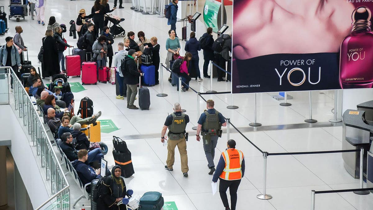 Woman gives birth on plane and arrives at JFK Airport