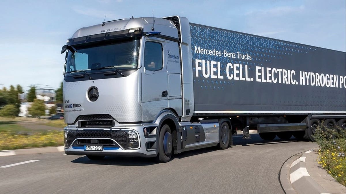 Daimler Truck’s GenH2