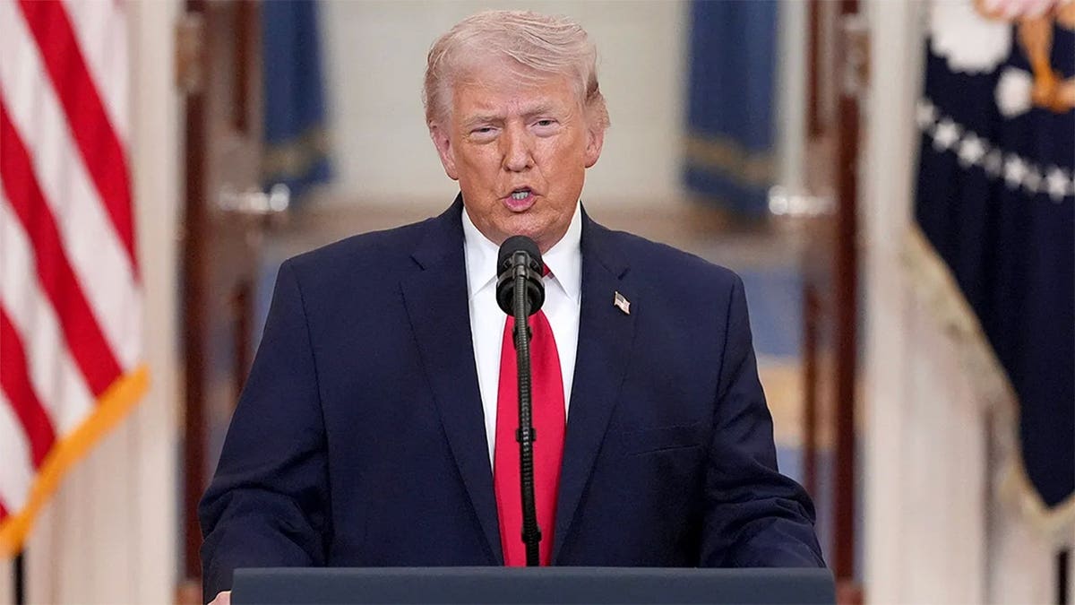 O presidente Donald Trump dirige-se à nação