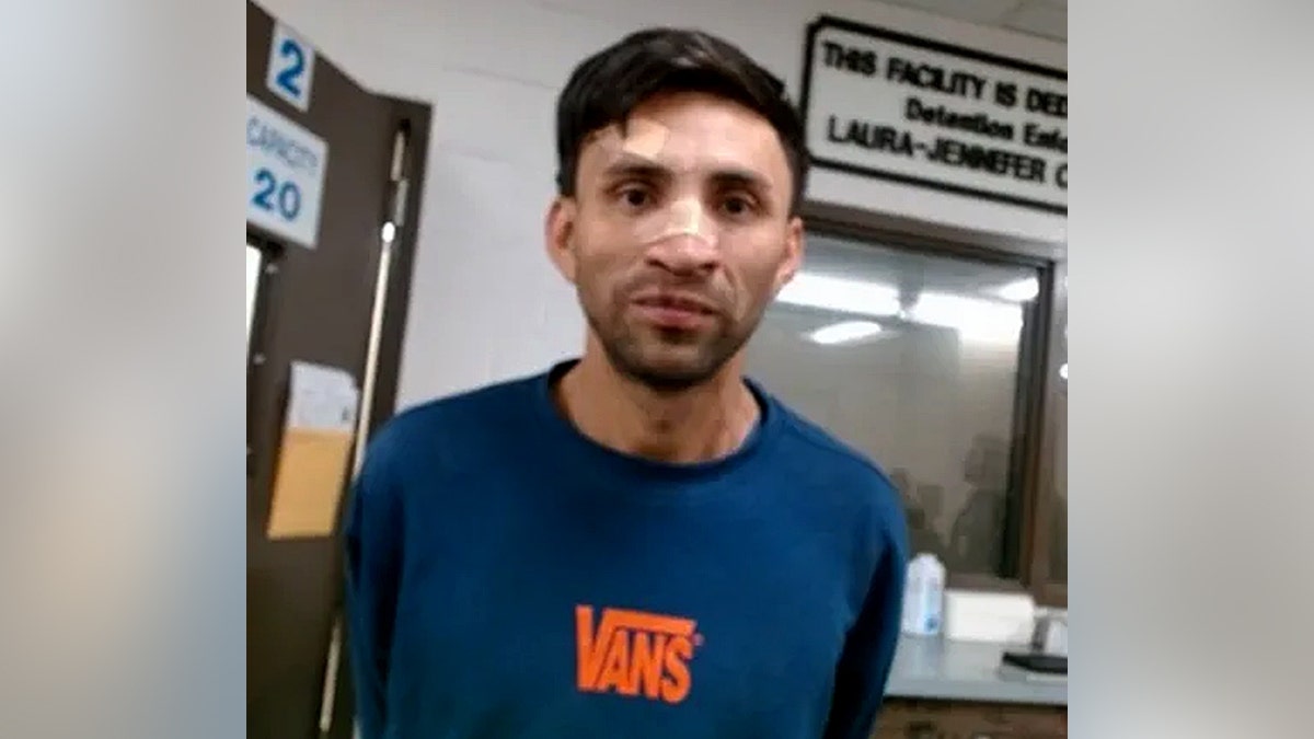 David Avilés Pérez aparece en su ICE