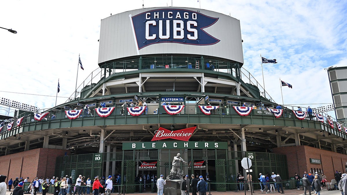 A wide   presumption    of Wrigley Field