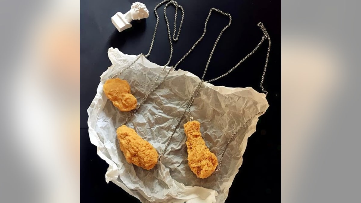 Fast food but make it fashion.