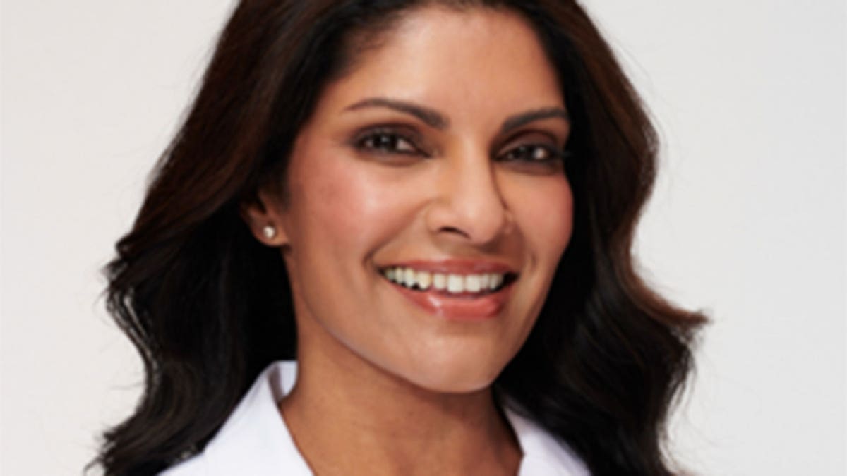 Dr. Smita R. Ramanadham headshot