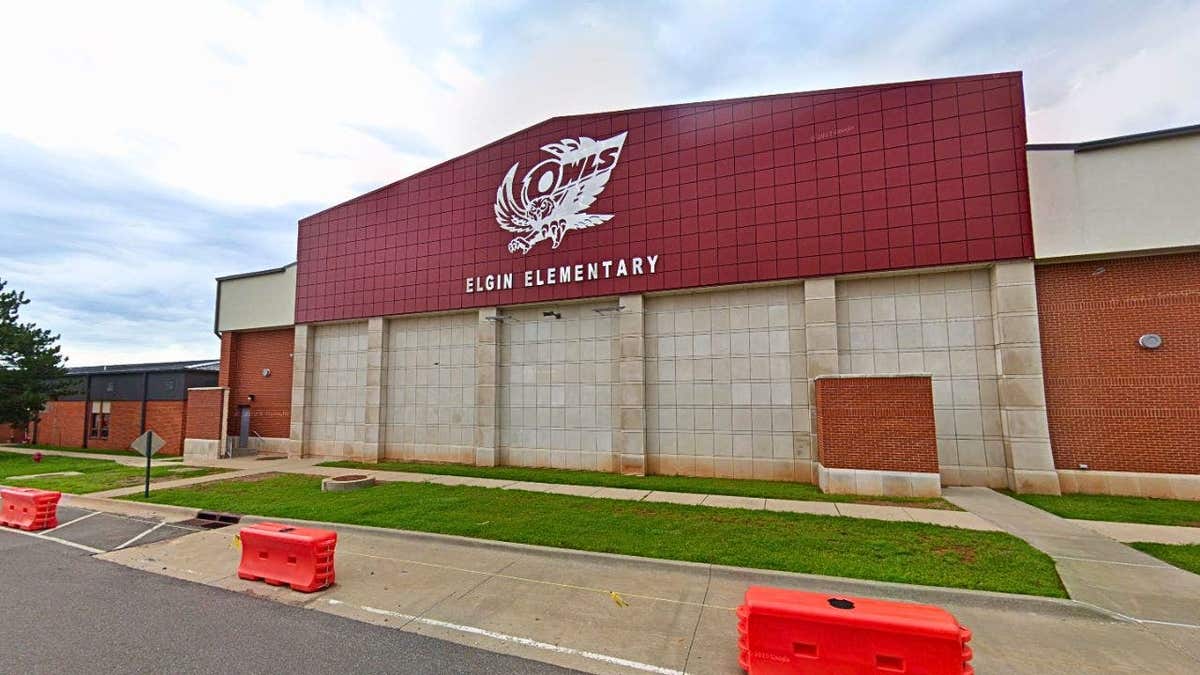 Exterior of Elgin Elementary School in Oklahoma.