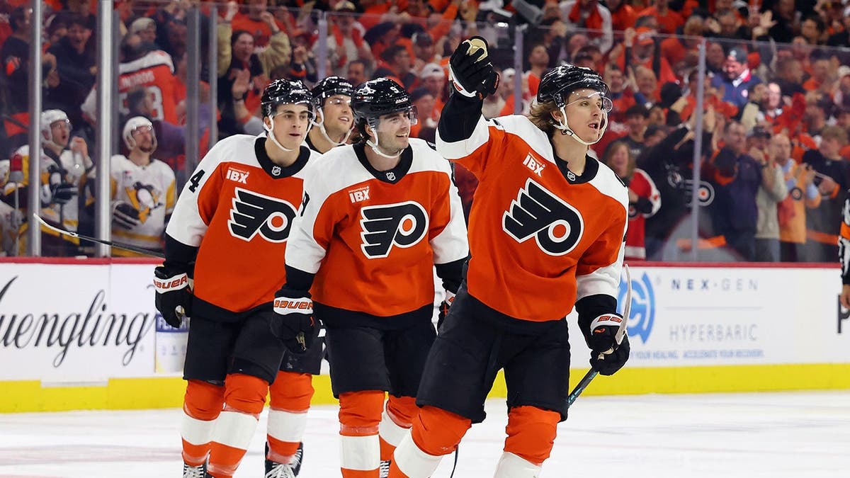 flyers-game-3.jpeg?ve=1&tl=1