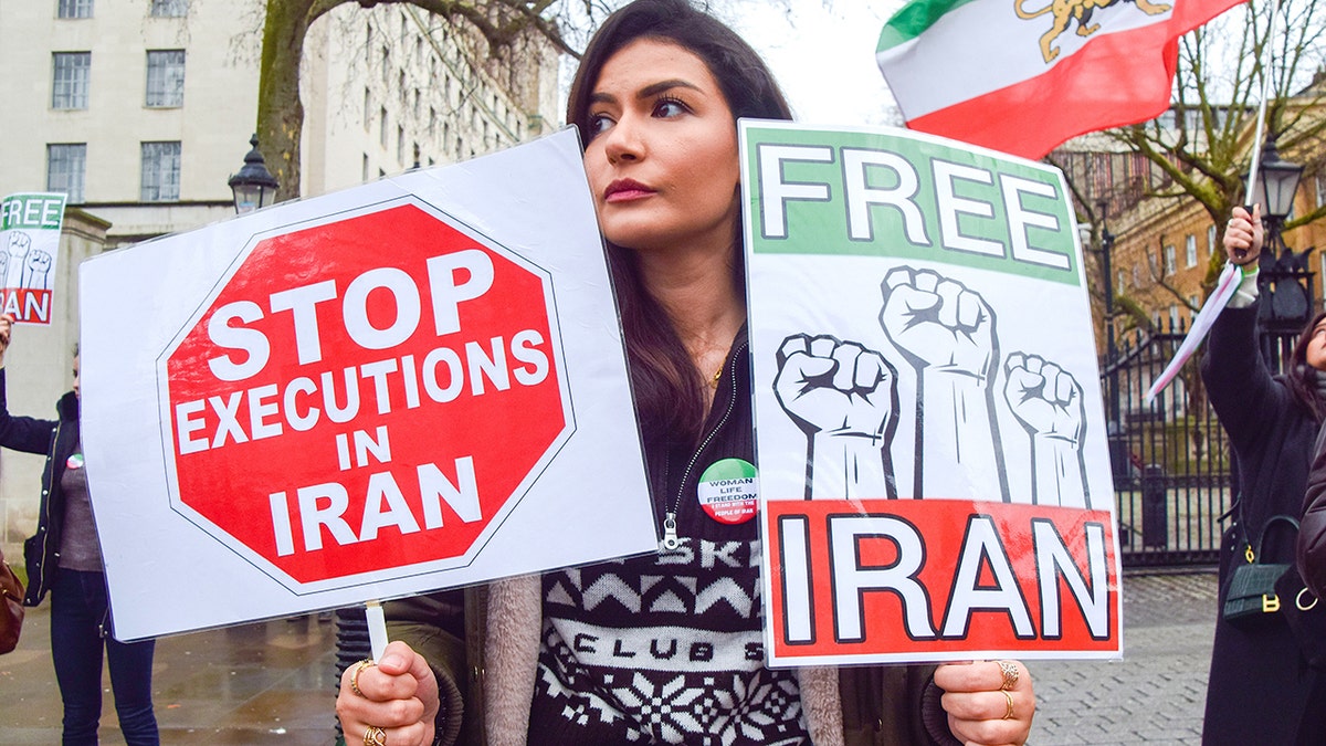 Protesta del Regno Unito contro le esecuzioni in Iran