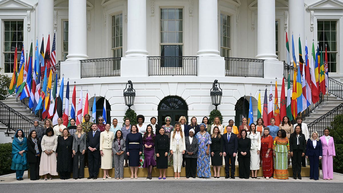First woman  Melania Trump poses with spouses of satellite   leaders during the Fostering the Future Together Global Coalition inaugural meeting