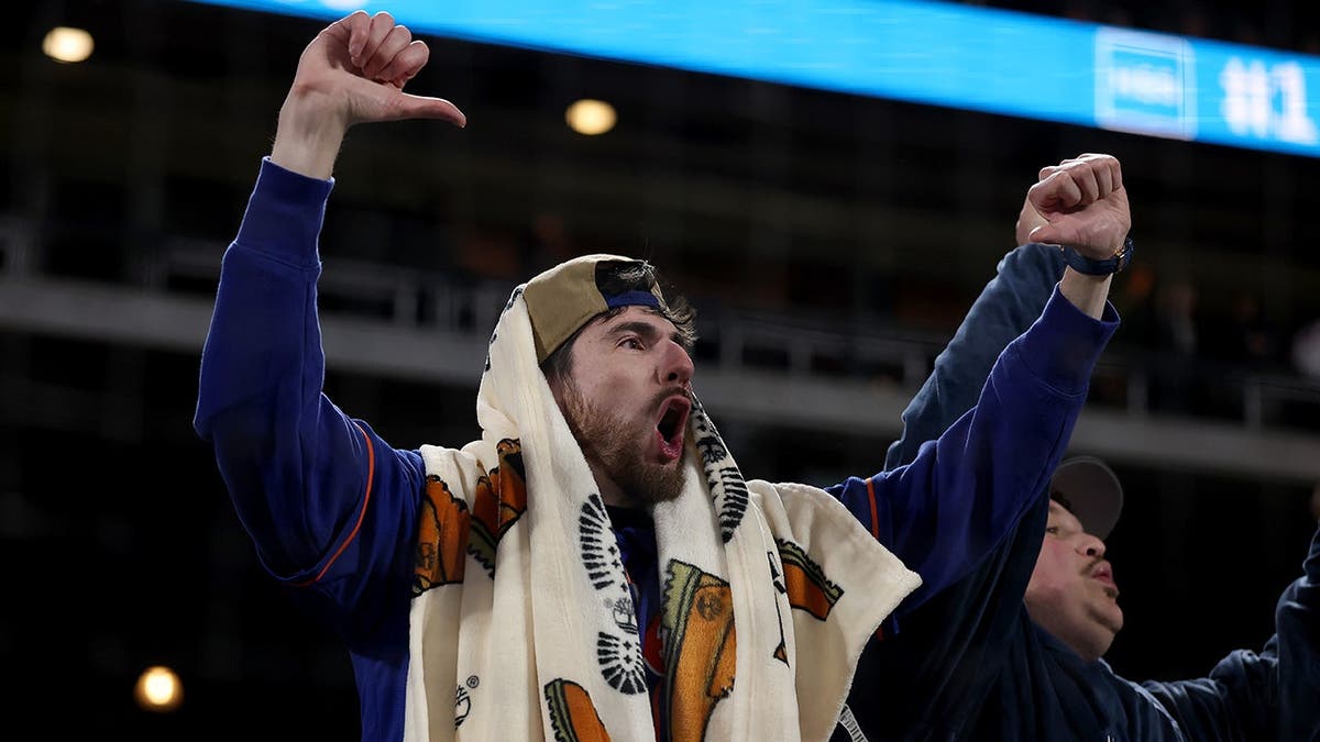 New York Mets fans booing in the ninth inning at Citi Field.
