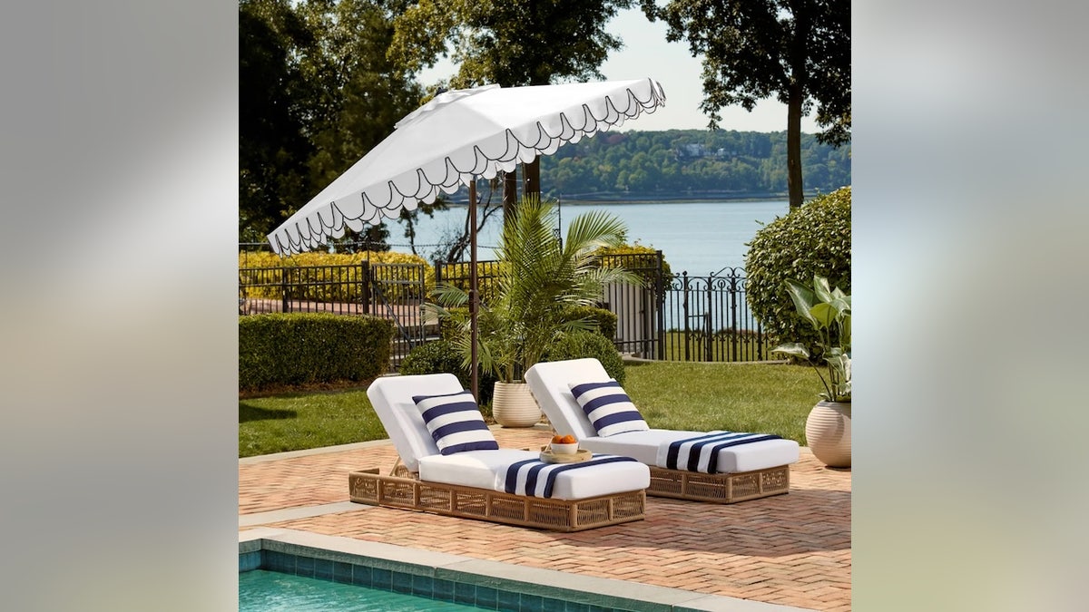 Get playful with your sunshade.