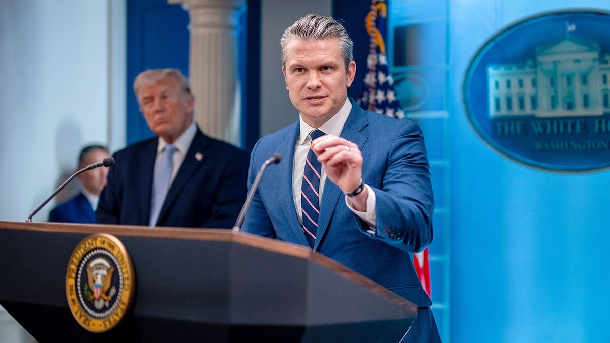 El ministro de Defensa, Pete Hegseth