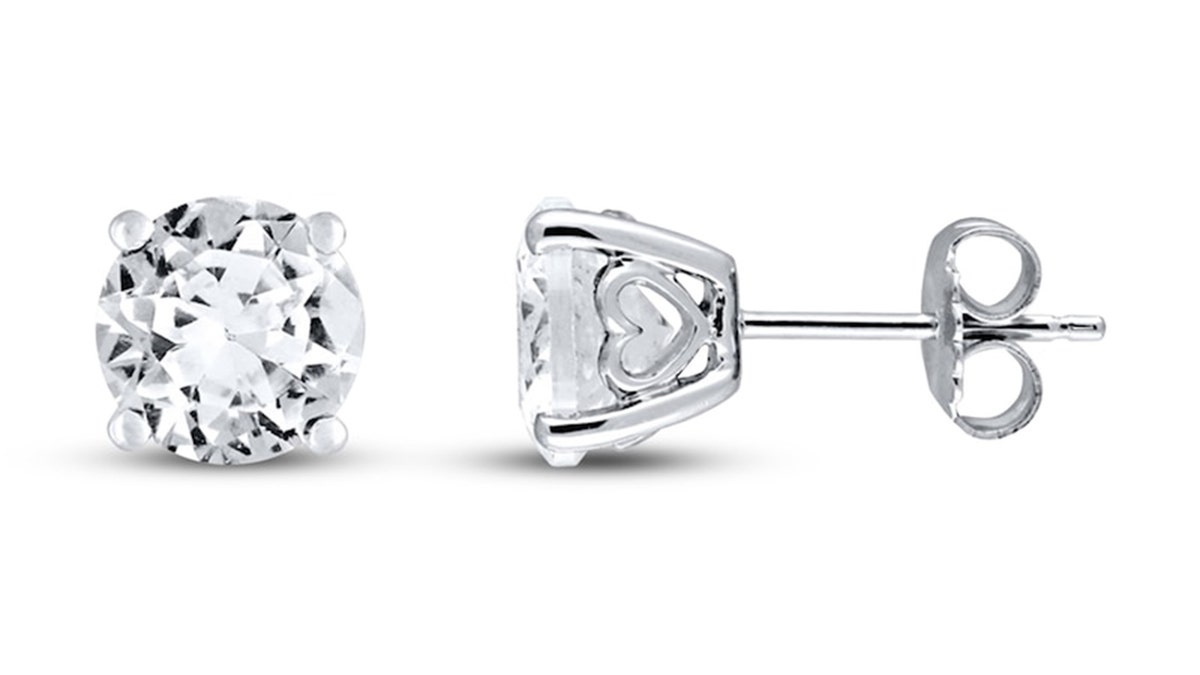 The earrings' casing has a cute silver heart. 