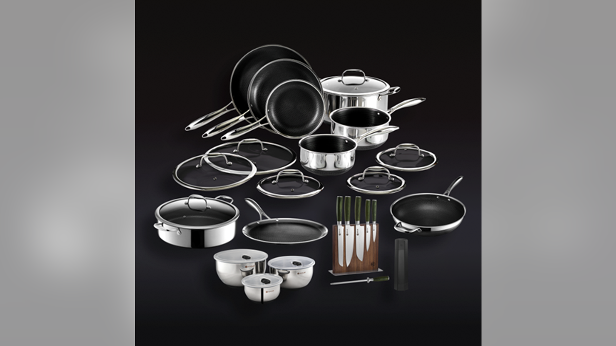 Gift pots, pans, knives and more with this set. 