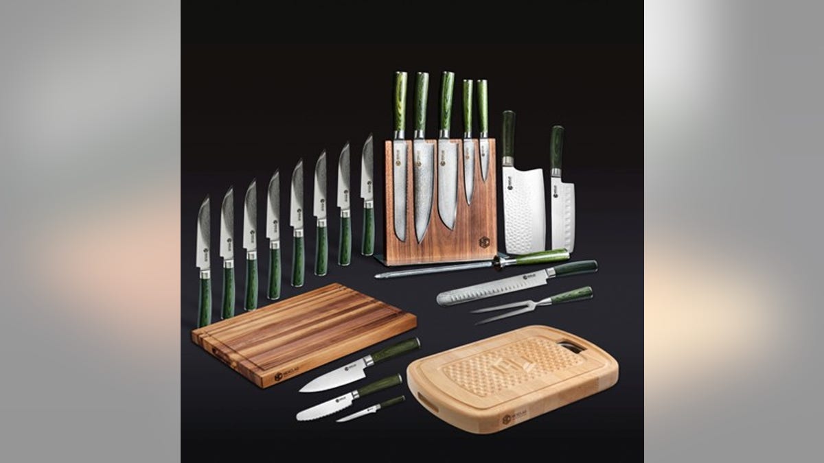 This set includes a variety of knives and two helpful cutting boards. 