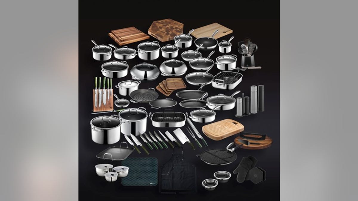 Everything HexClad has to offer comes in this set. 