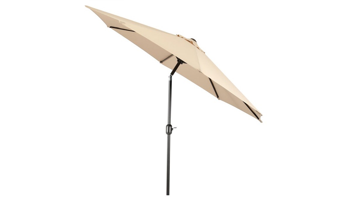 Get 40% off this umbrella right now. 