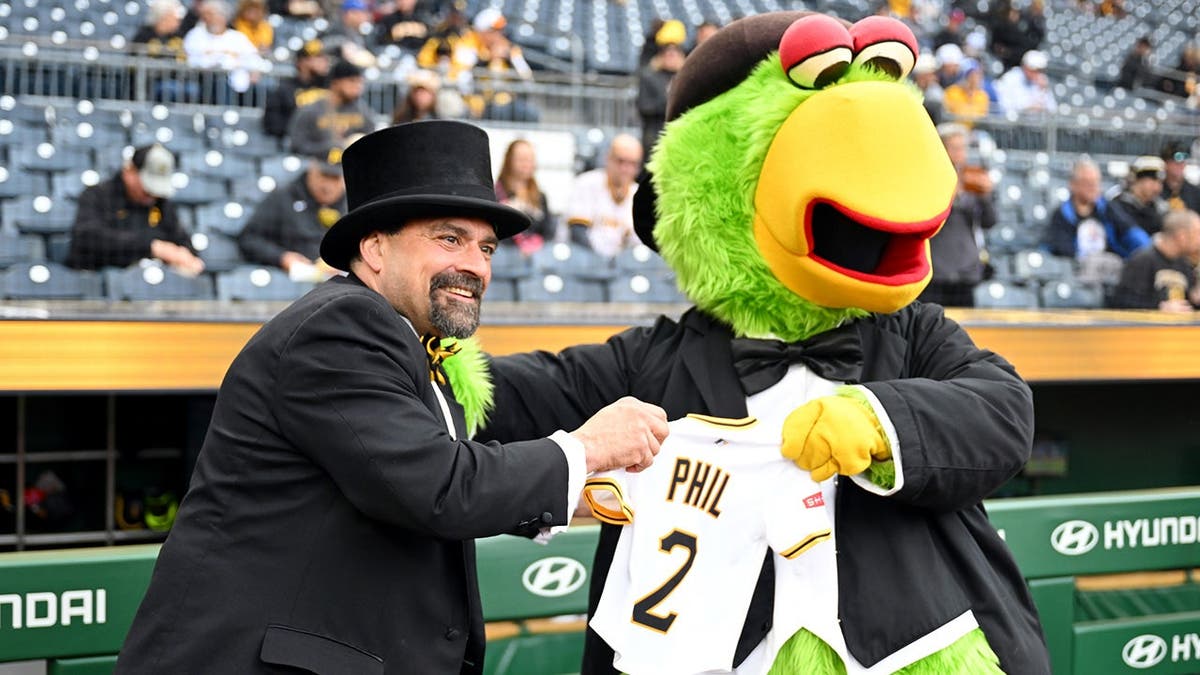 Punxsutawney Phil pirates jersey